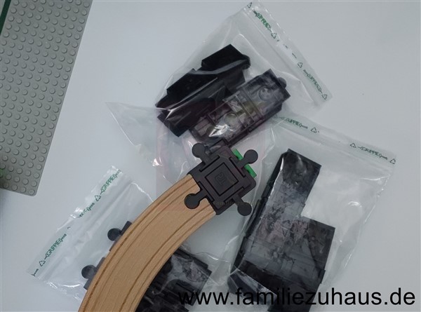 TrackConnectors Teile 1